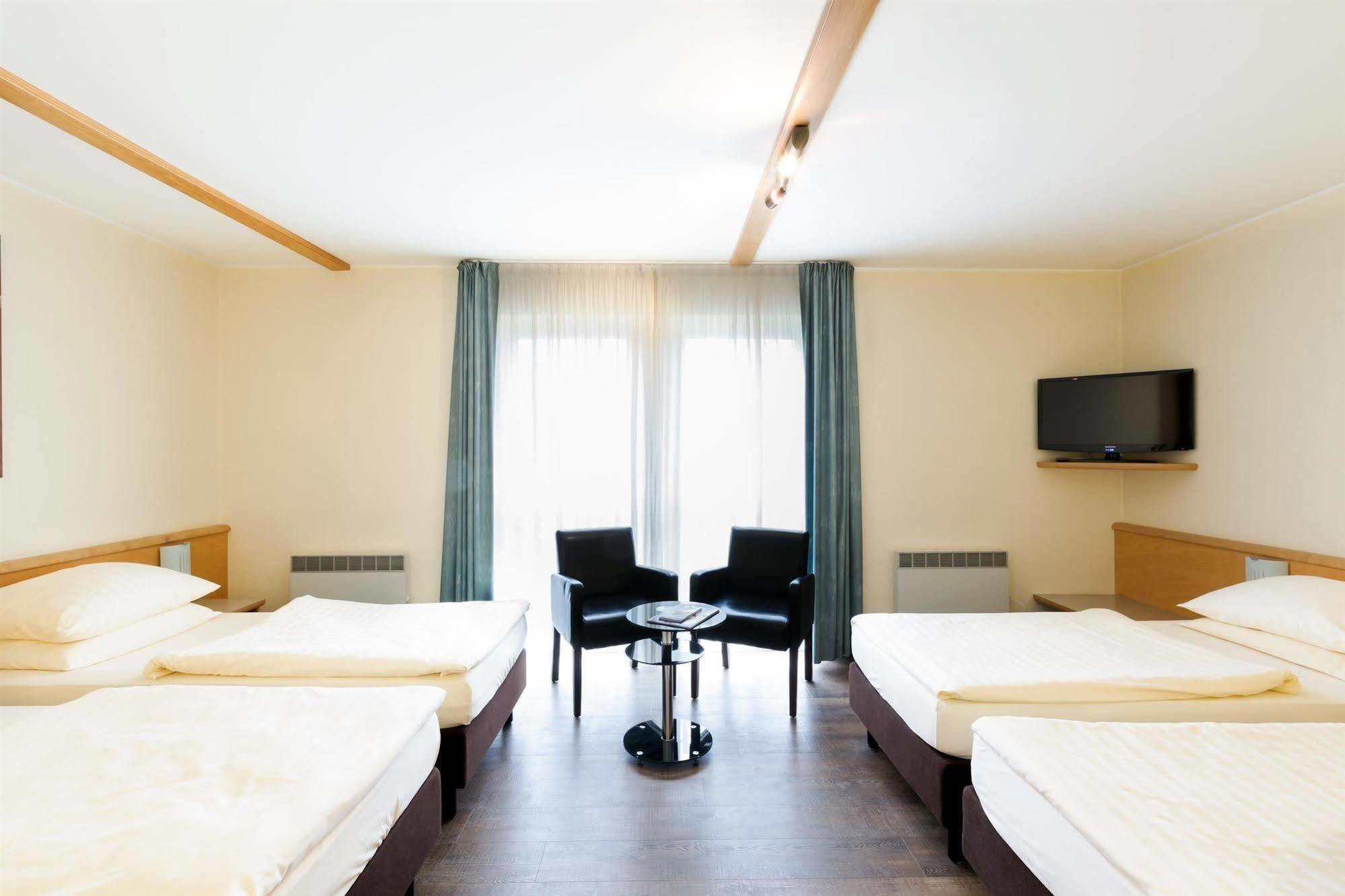 Best Western Euro Hotel Gonderange Exterior foto